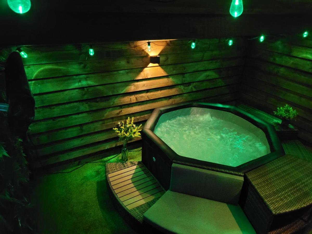 Chambre Merlot, Piscine Et Spa, Proche St Emilion Lugon et l'Ile du Carney Luaran gambar